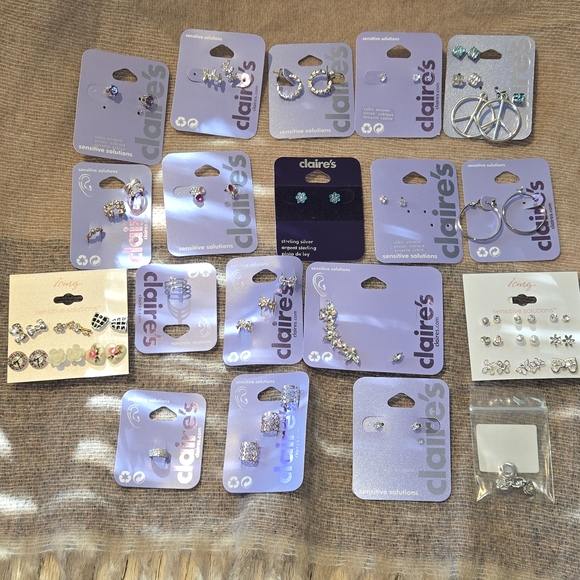 Claire\'s Silver and Purple Earring Set